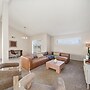 Albuquerque Escape Hot Tub + Atrium 4 Bedroom Home