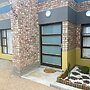 P Wake Luna Guesthouse