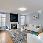 'the Mirror' - Elegant & Dog-friendly DMV Home