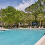 Mount Pleasant Condo w/ Pool & Bikes: Near Beach!