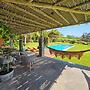 w Spacious 4BR Country House w Pool in Mala