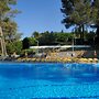 Mobilheim auf dem Hugel mit Pool