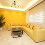The Yellow Apartment Badaro 3 Bdrm 24 7 Electric