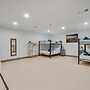 4BR 2B Home With Pool, Hot Tub, Fire Pit