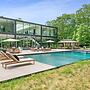 Glass House by Rove Travel Heated Pool & Hot Tub