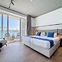 South 32 Hotel by Zzzing