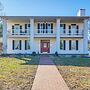 Spacious Shawnee Forest Hideaway! Hilltop Estate