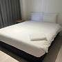 ROXY HOTEL & APARTMENT LAWAS
