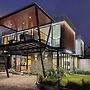 w Quiet 4BR Villa With Pool Terrace