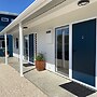 Pioneer Motel