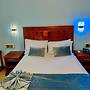 Hotel Redcliff