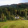 3 Bed House - Mountain Views, Firepit, Bbq