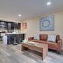 2 Mi to Dtwn Pleasanton Condo w/ Pool Access
