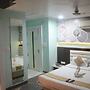 HOTEL  RAJ PALACE SHIVPURI