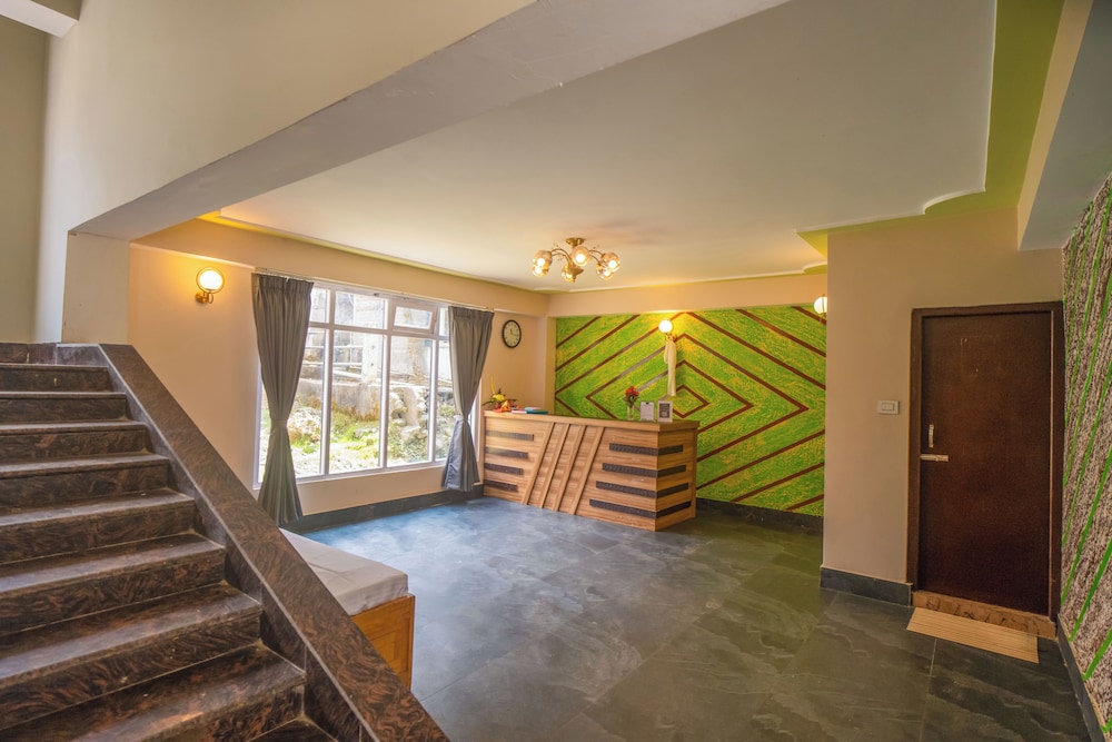 Divine Brookyard Resort