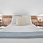 426 Hotel du Lac