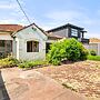 Quiet 2-bed Home in Pascoe Vale South