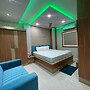 Alexa Hotel & Restaurent