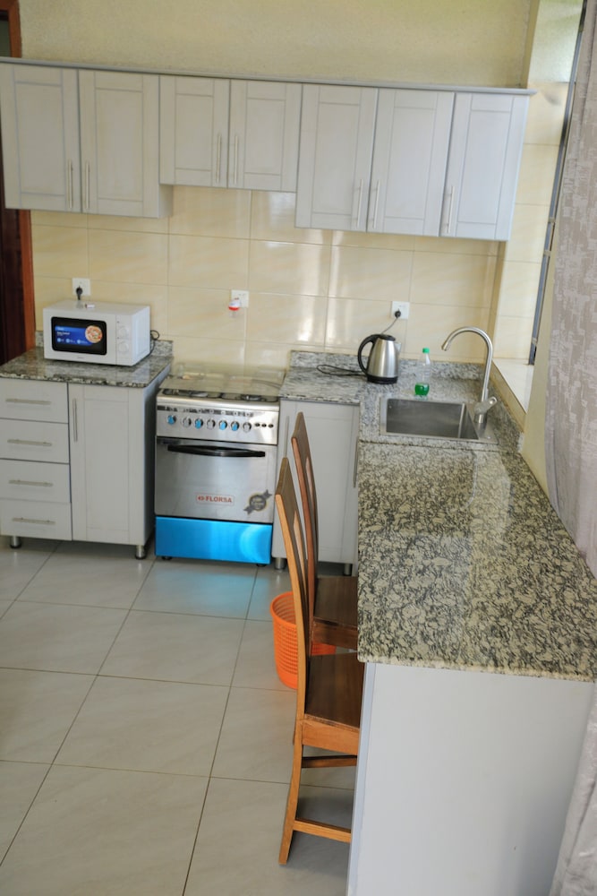 VYREX RESIDENCE