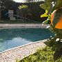 Guest H4U Villa Garden Pool