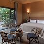 Peacock Valley Hot Spring VILLA Resort