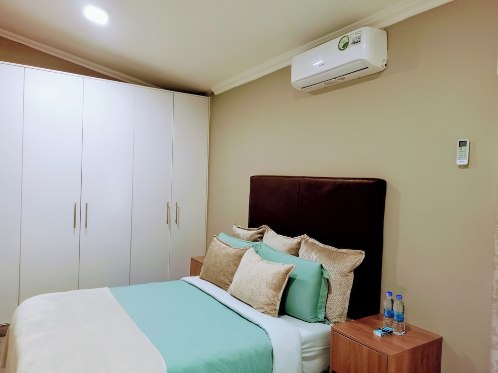 Studio Stay at Lucas Place