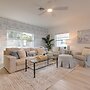 North Palm Beach Oasis w/ Hot Tub - 2 Mi to Ocean!