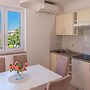 Apartment Luce 1 in Povljana