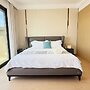 Lakefront 3BRM Holiday Villa in Kunming