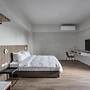 H suite inn