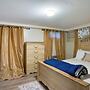 1 Mi to UBS Arena! Pet-friendly Elmont Apartment