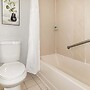 2050 E Irlo Bronson, 1bed