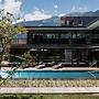 zelloon boutique hotel