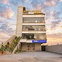 Fabhotel Rudra