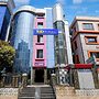 Fabhotel Am Residency