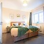 Luxe 3BR - 8 Min to Town Centre - Bradgate Park & Leicester - Parking 