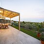 Petra Thea Chrani - Seaview Stylish Gem