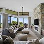 Scenic House With Private Yard & BBQ Area