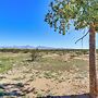Hualapai Mountain Views & Deck! Yucca Getaway