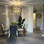 Faro Modern by Homing