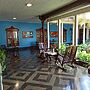 Hostal Harvest House