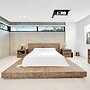 Luxury Pool Home - Downtown Brickell