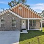 Great Downtown 4BR 8 Beds + Foosball Fun