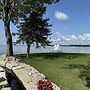 Lakeside Escape in Ramara