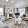 Host Stay Rowan Lodge