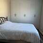Renovated 2 Bedroom Apt Central Hamilton