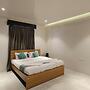 Everest Inn Chakan