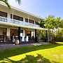 4BR Seafront Villa in Boscobel Direct Sea Access Coastal Living