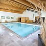 Apartment With Sauna and Indoor Pool