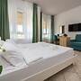 HOTEL MAX  LAZISE